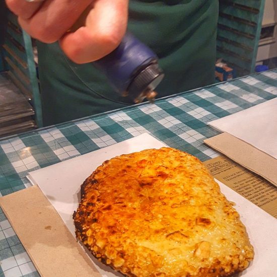 Recipe for cheese tartines with Armagnac