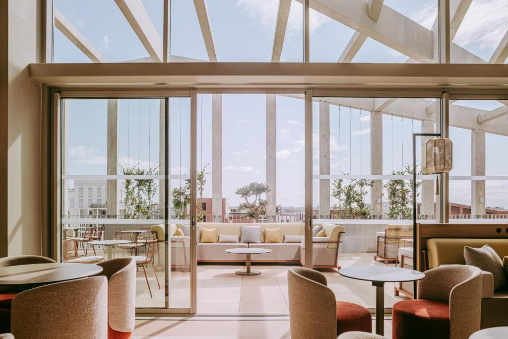 sangha hotel best rooftop bars and restaurants in Toulouse